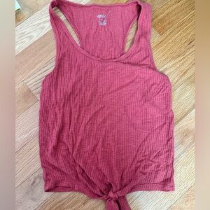 red aerie tank top size s